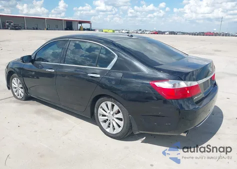 2014 Honda Accord Touring z USA, uszkodzony, nr VIN 1HGCR3F94EA034200